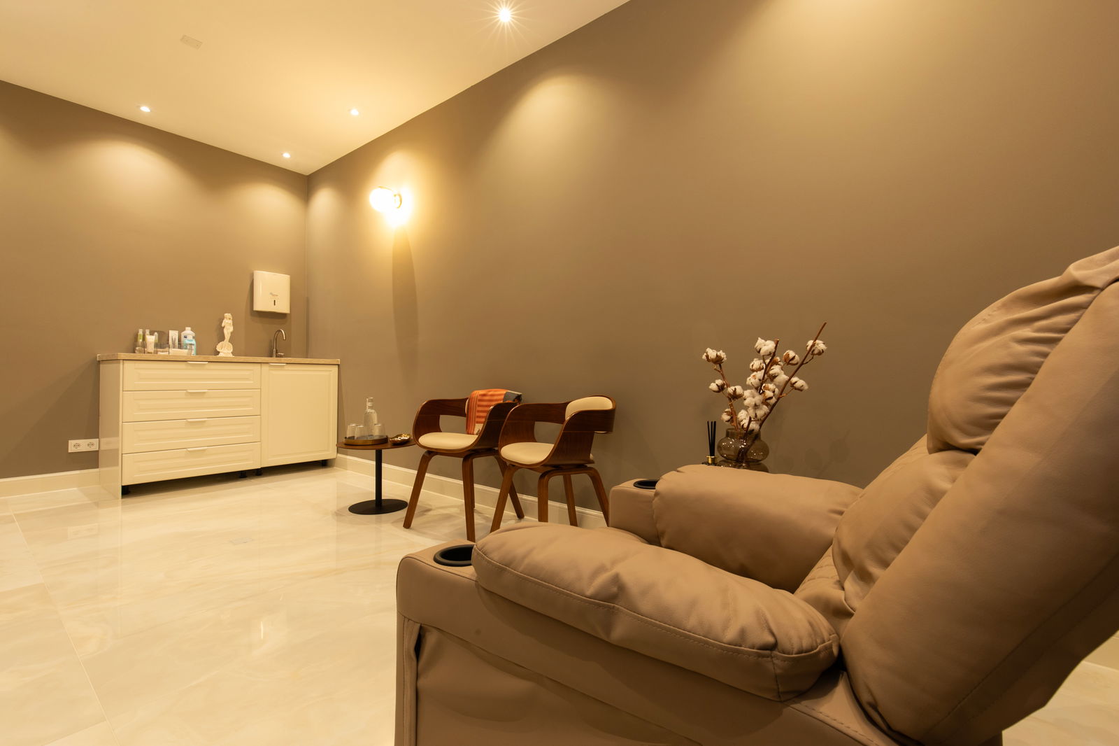 Ageworth Specialist In Huidverbetering En Verjonging