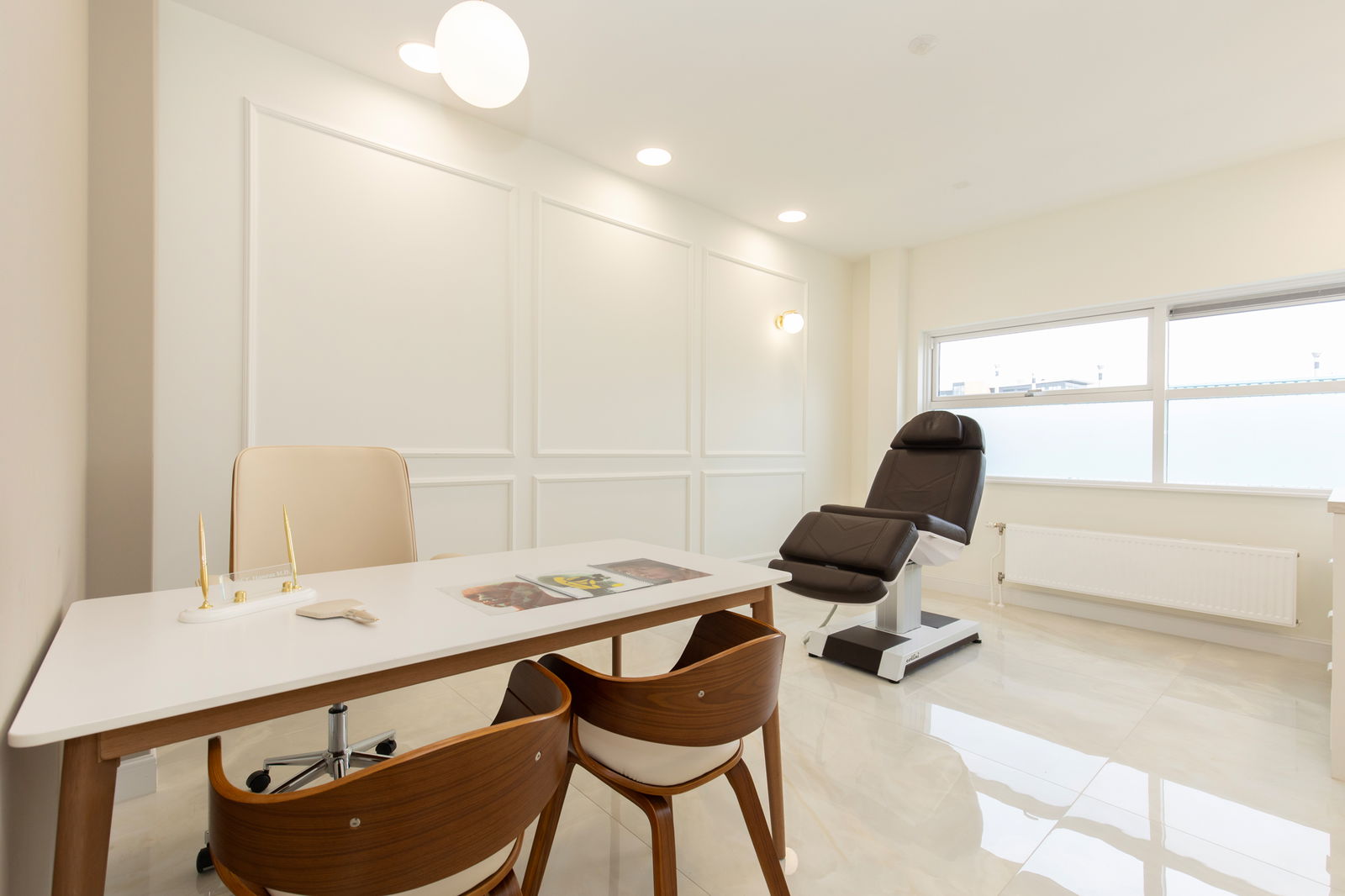 Ageworth Specialist In Huidverbetering En Verjonging